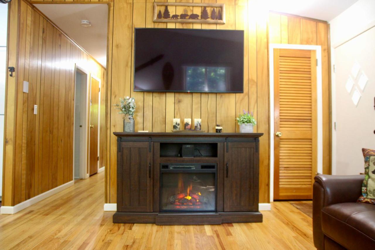 Escape To A 3-Bedroom Cabin In Lower Catskills Woodridge Екстериор снимка