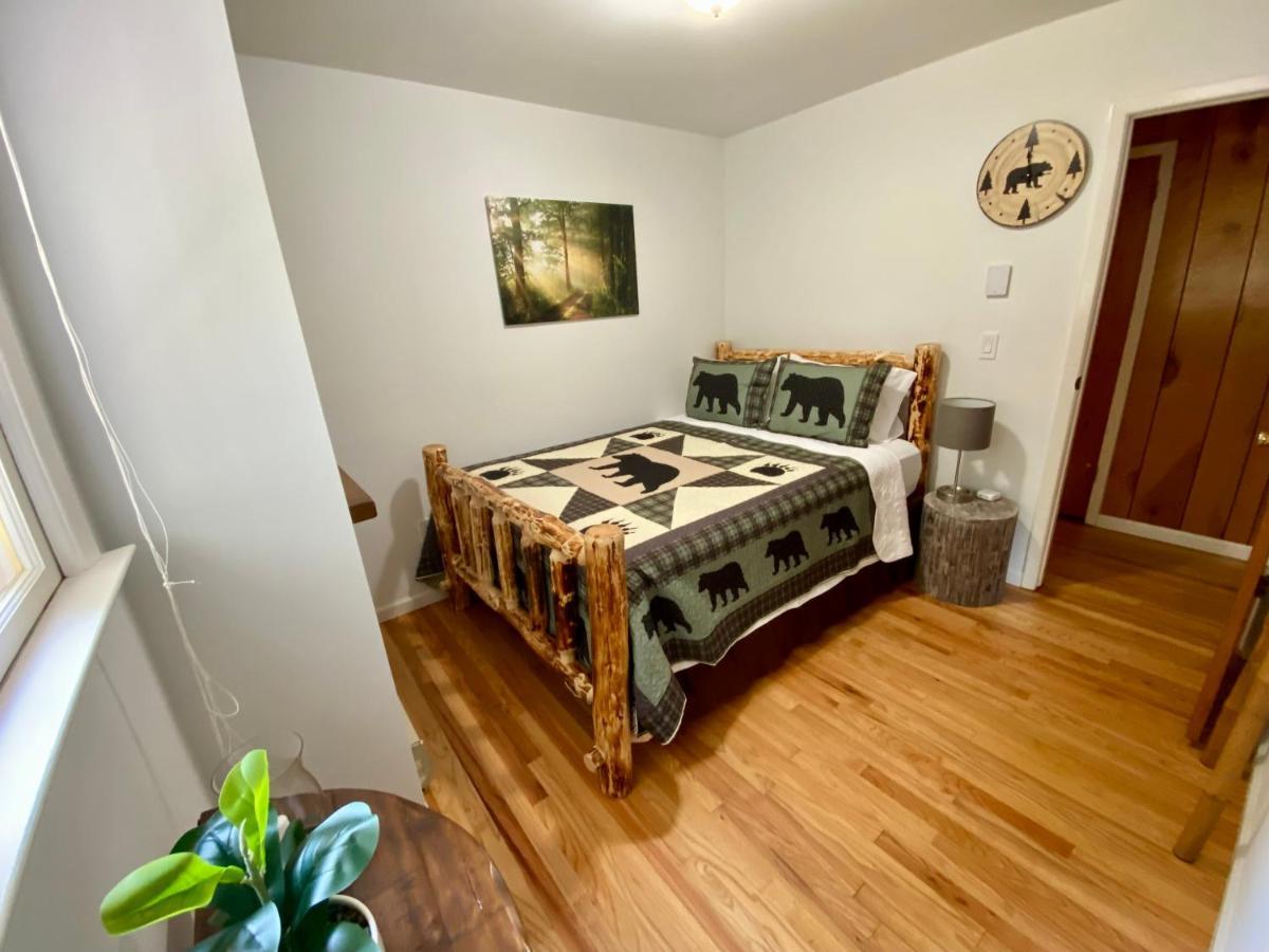 Escape To A 3-Bedroom Cabin In Lower Catskills Woodridge Екстериор снимка